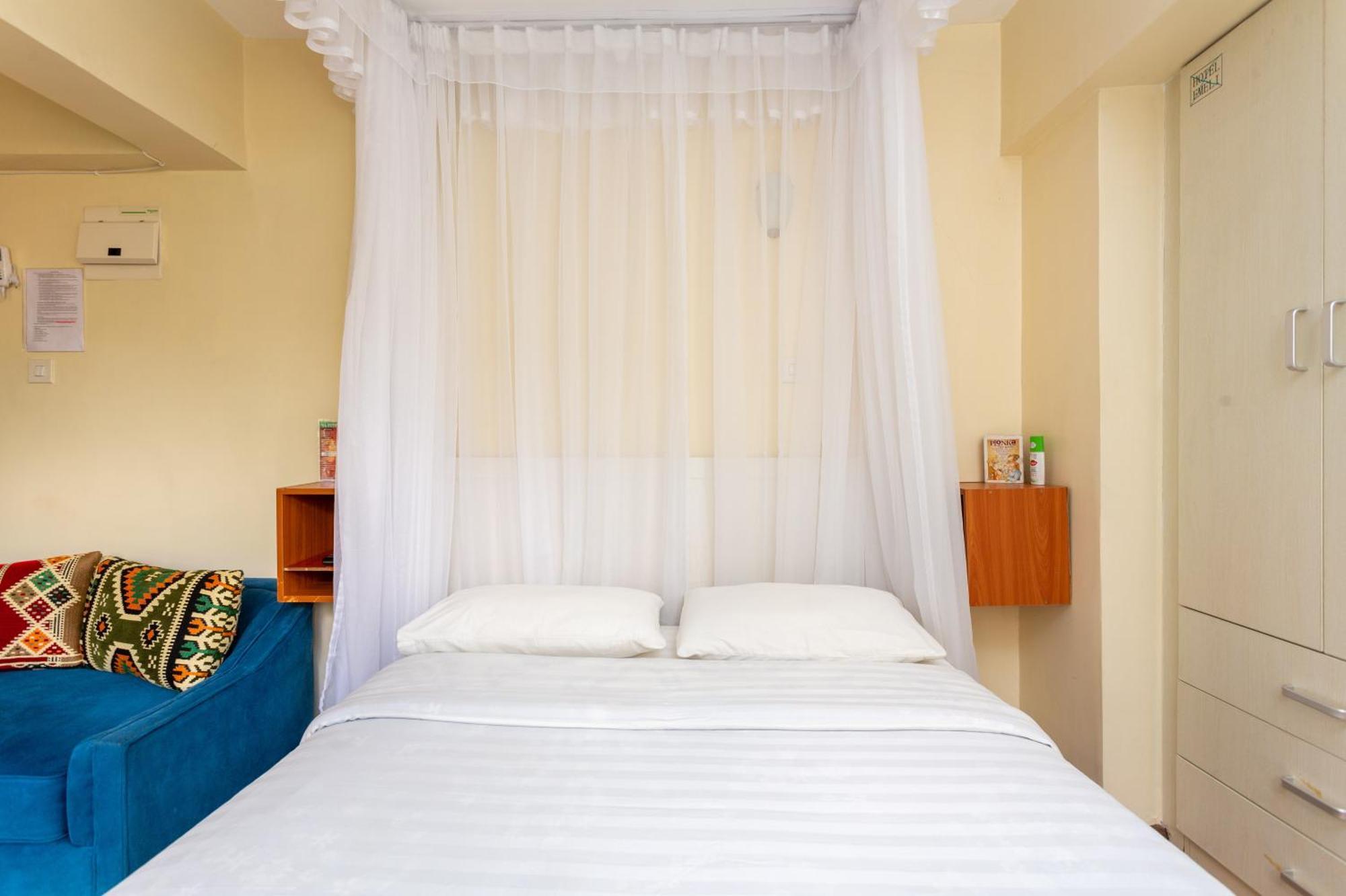 City View With Rooftop Pool - Studio Nairobi Exterior foto